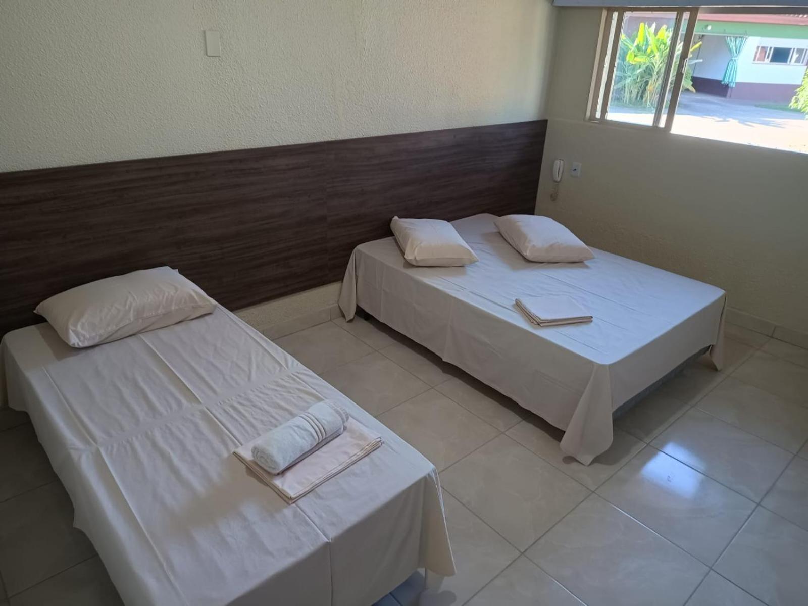 Hotel Comodoro De Livramento Сантана до Ливраменто Екстериор снимка